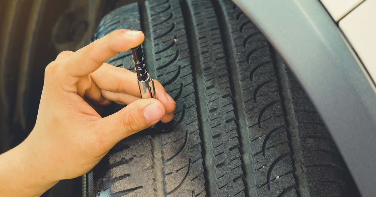 What is the minimum legal tread depth for a car?