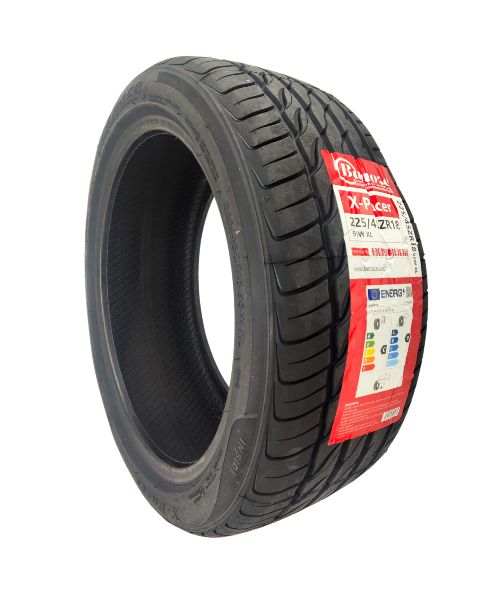 2254518 one tyre Banoze one new tyre tires