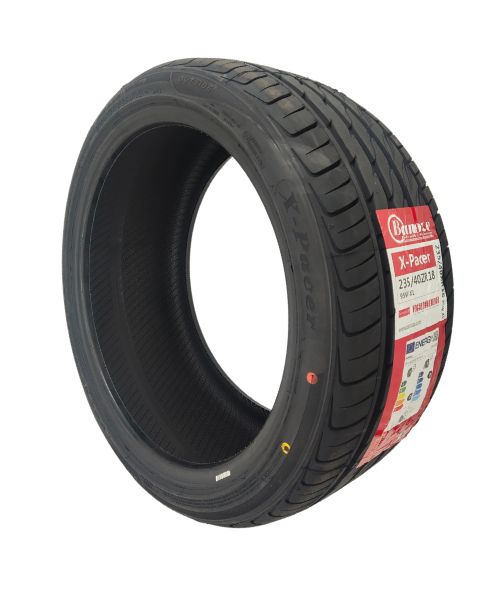 2354018 one tyre Banoze one new tyre tires