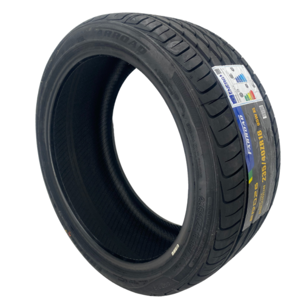 235 40 18 tyres new Farroad tyres